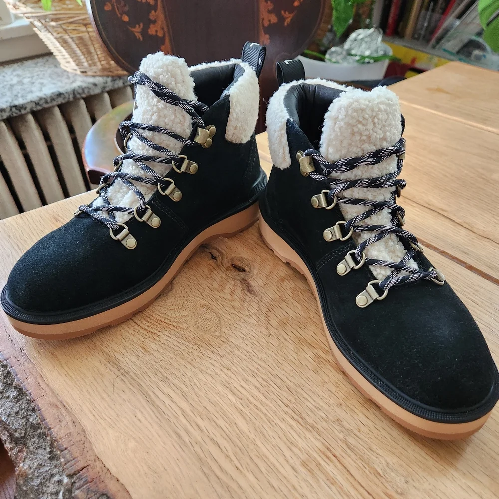 Sorel Womens Hi-Line Hiker Cozy Boot Size 7.5 Black Faux‎ Shearling